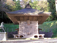 道神社拝殿